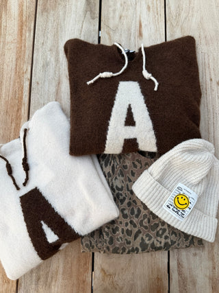 Strickpullover mit Kapuze in Braun für Damen in Einheitsgröße 36-42 - Levelone GmbH & Co. KG