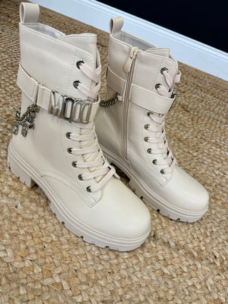 Boots 2411142-47