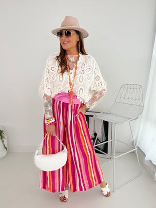 Sommerhose in Pink-Orange Mix mit seitlichen Eingrifftaschen Einheitsgröße 36-42 - Levelone GmbH & Co. KG